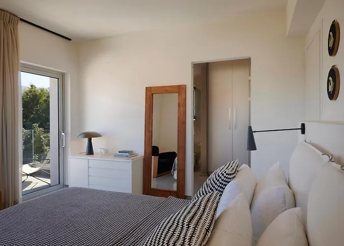 Kastellakia Executive