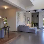 Kastellakia Executive Villa *